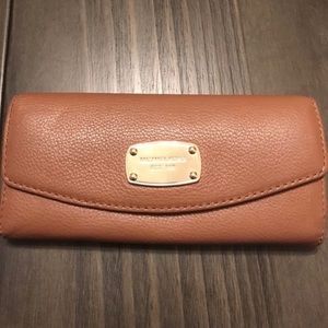 Brown Wallet, MK plaque detail